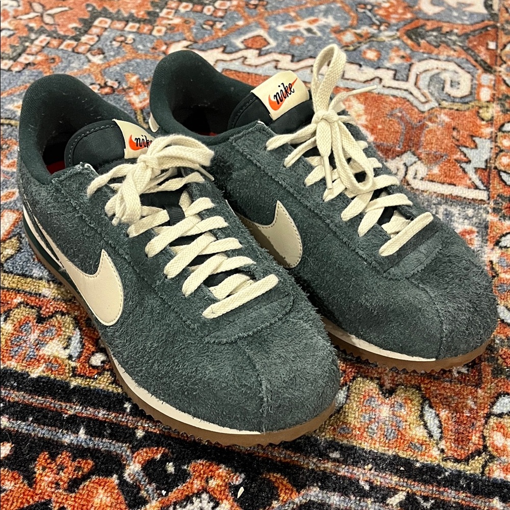 Women’s Nike Cortez Vintage Suede Sneakers in Vintage Green